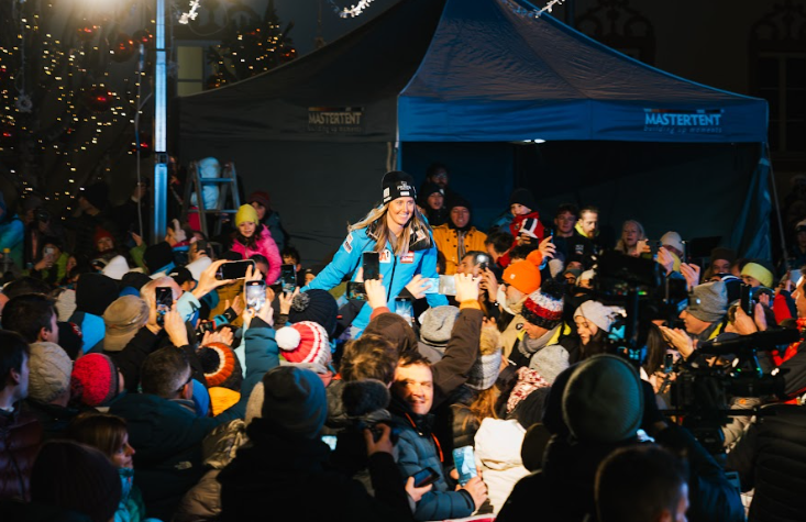 Athletes Celebration a Cortina