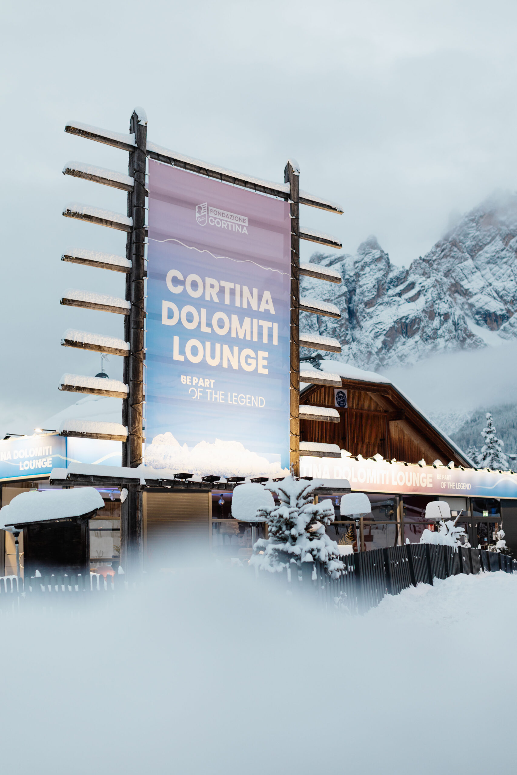 Esterno Cortina Dolomiti Lounge